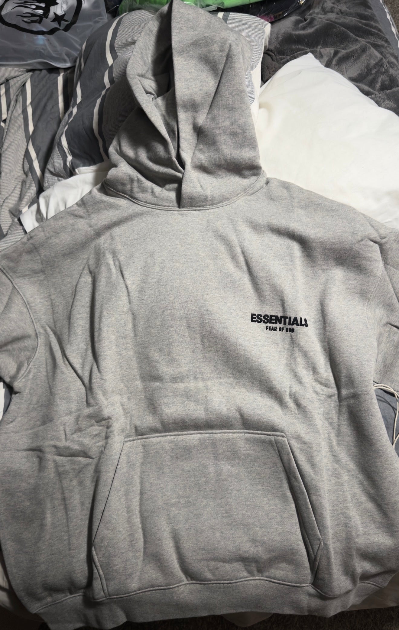 Essentials Hoodie Grey (XL)
